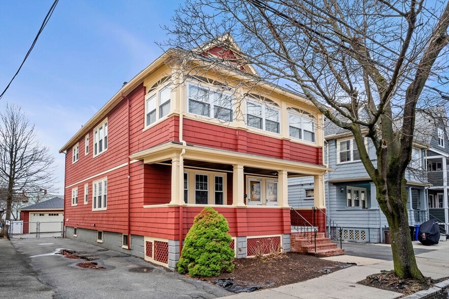 Primary Photo - 142 Oakland St