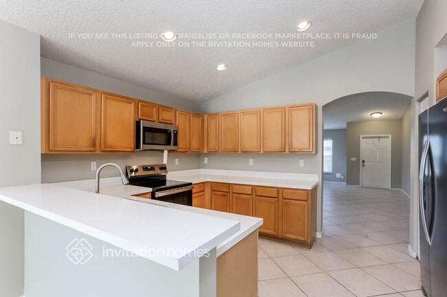 Building Photo - 1041 Fosters Mill Rd