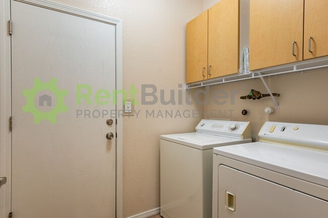 Building Photo - LEASE PENDING – PLEASE APPLY AT YOUR OWN D...