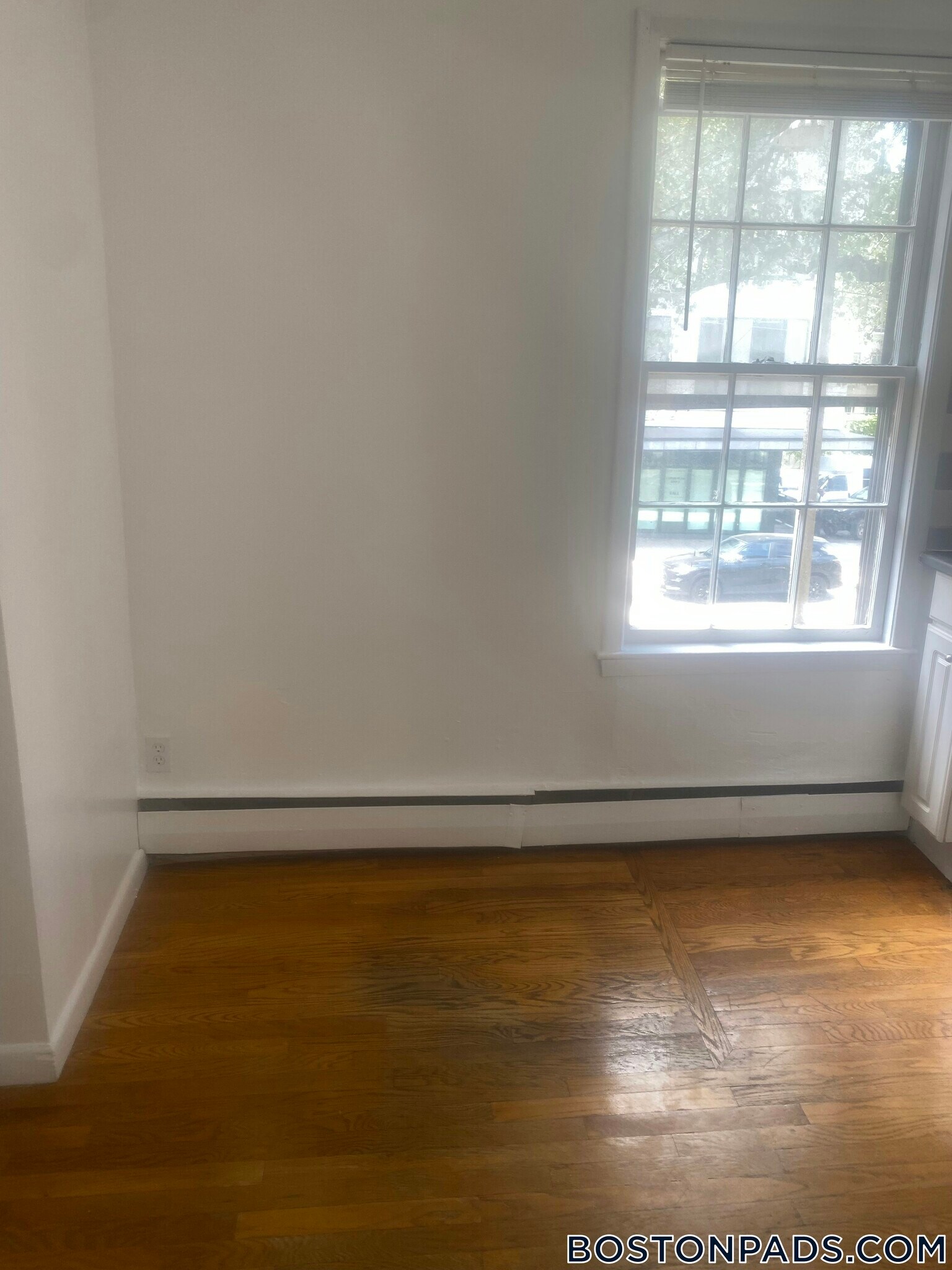 Building Photo - 28 S Huntington Ave