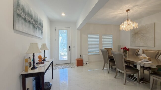 Building Photo - 1344 Bristol Oaks Way