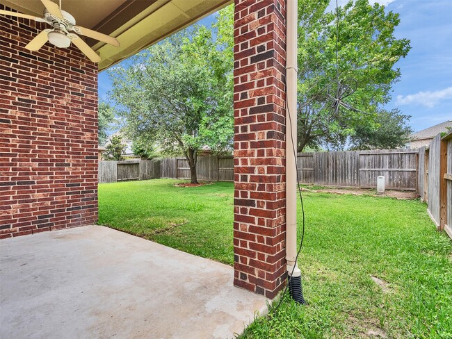 Building Photo - 28006 Hollyfare Drive