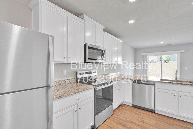 Building Photo - 9330 Creedmore Hills Dr