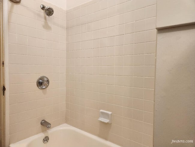 Building Photo - 645 Central Ave