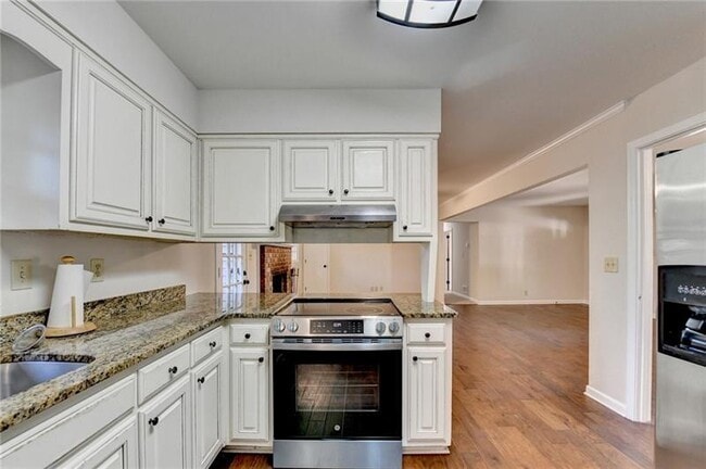 Building Photo - 478 Dorsey Cir SW