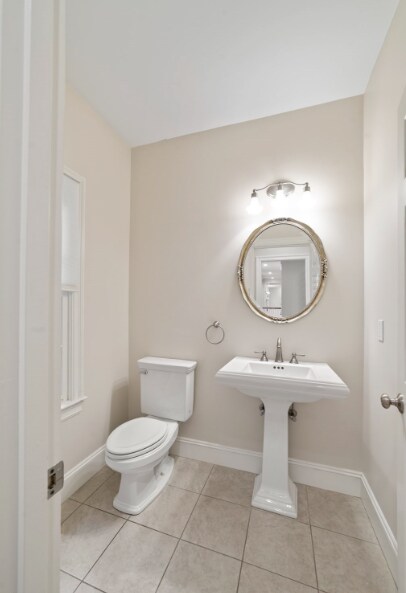 Building Photo - 15 Edgemoor Cir