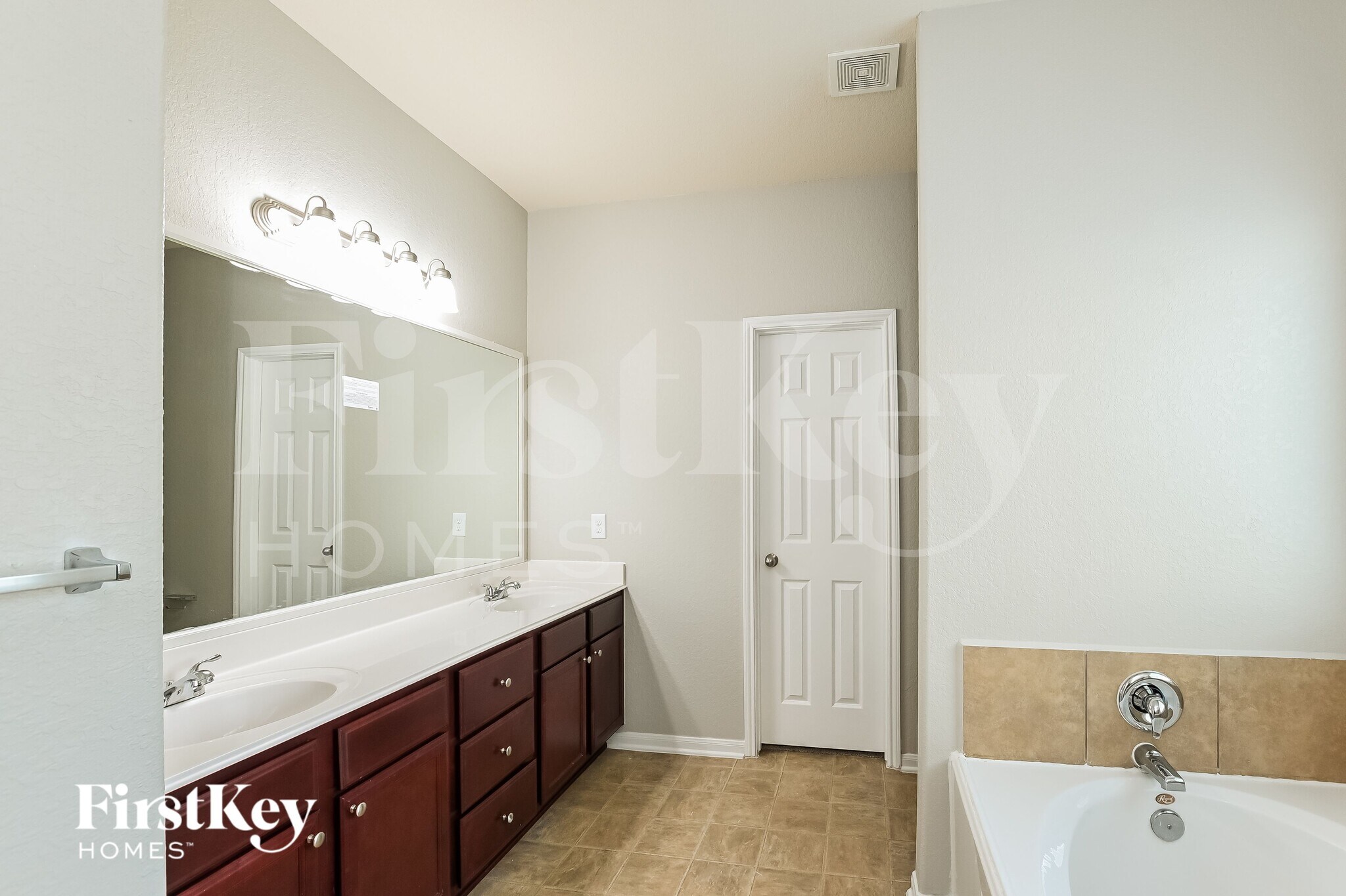 Building Photo - 14902 Holland Grove Ct