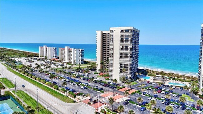 Building Photo - 9500 S Ocean Dr