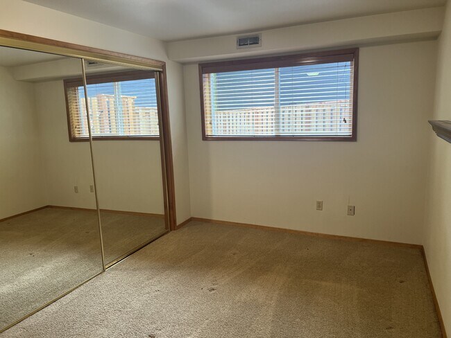 Building Photo - 11820 NW Marylee Ct