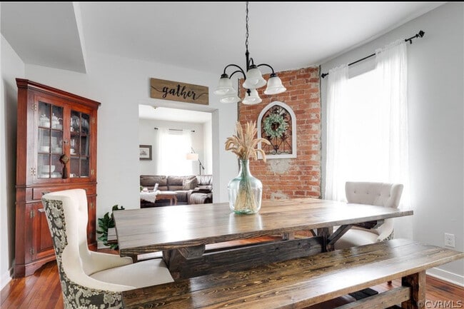 Building Photo - 1536 Williamsburg Rd