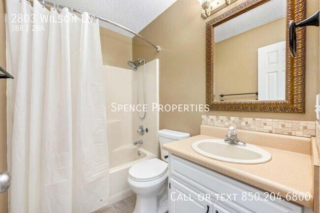 Building Photo - 2803 Wilson Ln