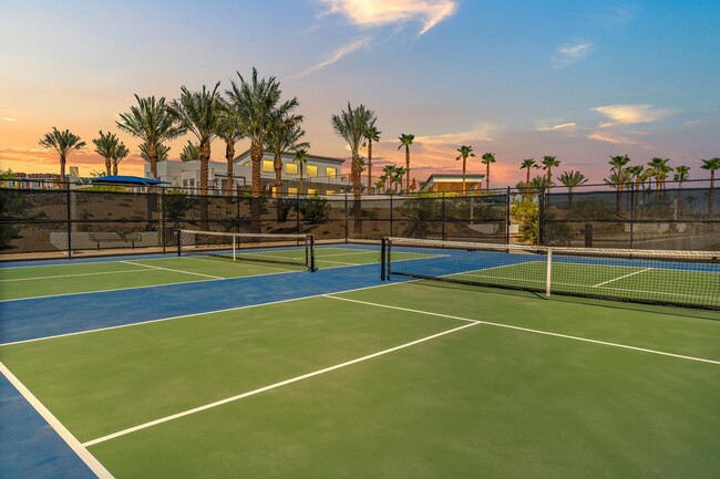 Building Photo - 35722 McCarthy St