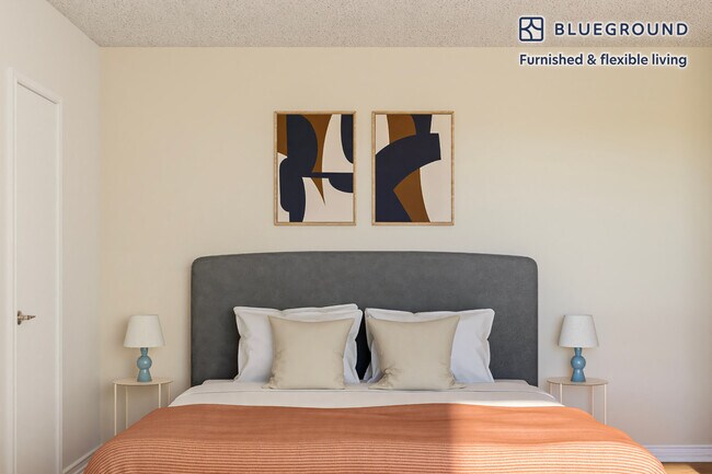 Building Photo - 850 N Randolph St