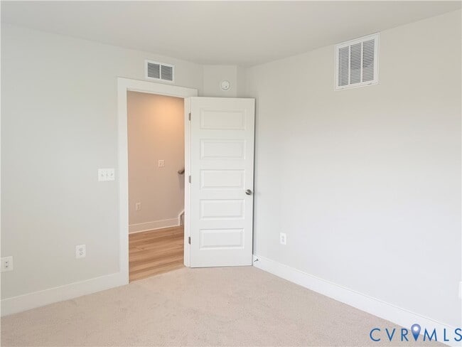 Building Photo - 9440 Alquist St