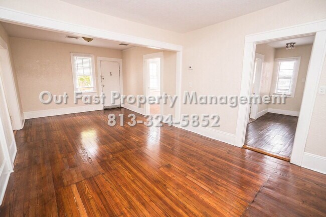 Building Photo - 545 2nd St N