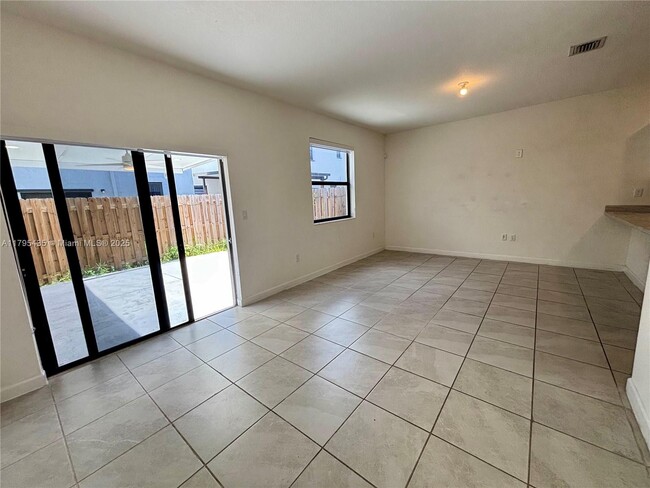 Building Photo - 13383 SW 287th Ter