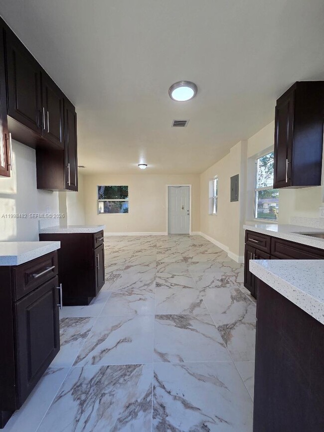 Building Photo - 295 NW 48th St