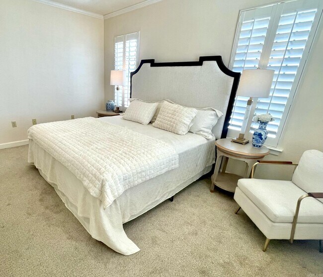 Building Photo - 523 S Louisiana St