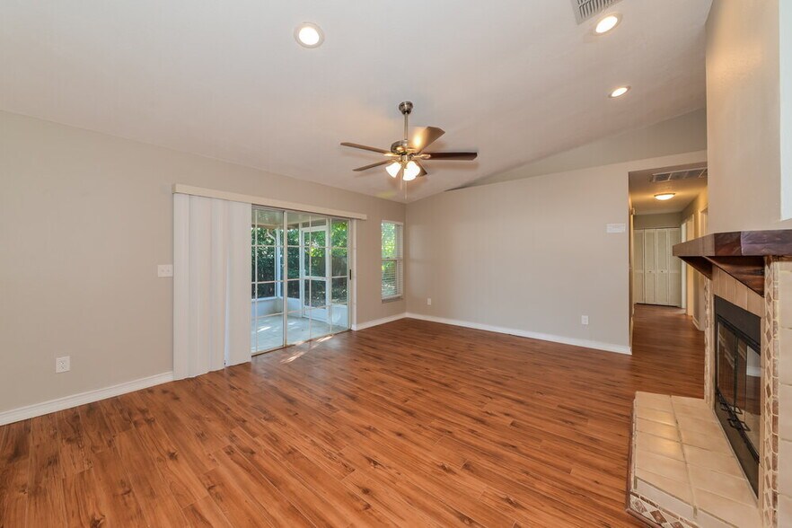 Building Photo - 12914 Astorwood Pl