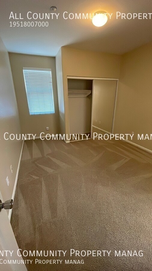 Building Photo - 24733 Ridgewalk St