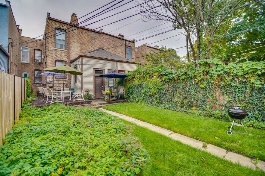 Building Photo - 315 S Maple Ave