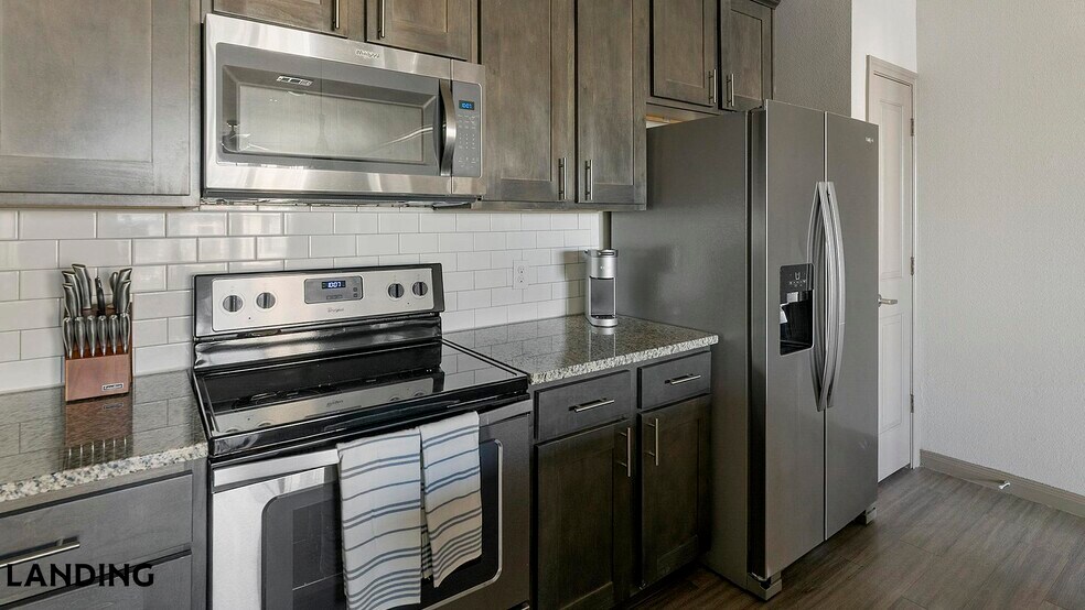 Building Photo - 99 W Cedar Bayou Lynchburg Rd