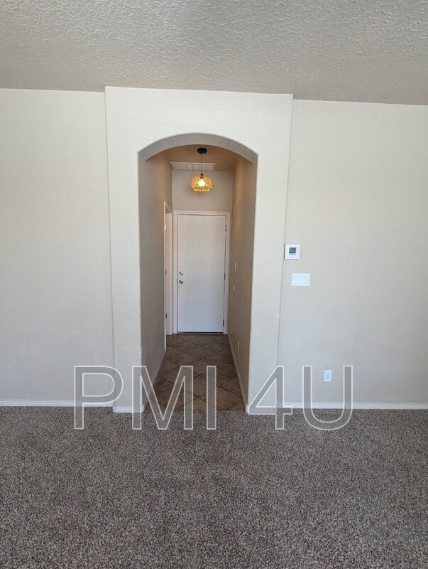 Building Photo - 2035 Ferndale Rd SE