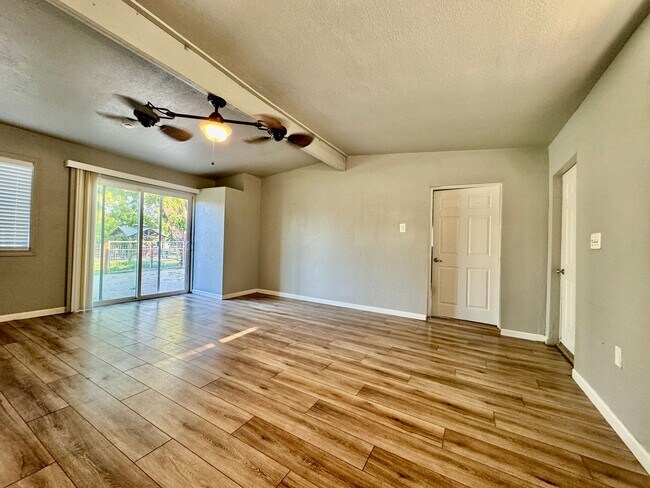 Building Photo - NOW AVAILABLE - 628 S FT STUDIO ON LARGE LOT