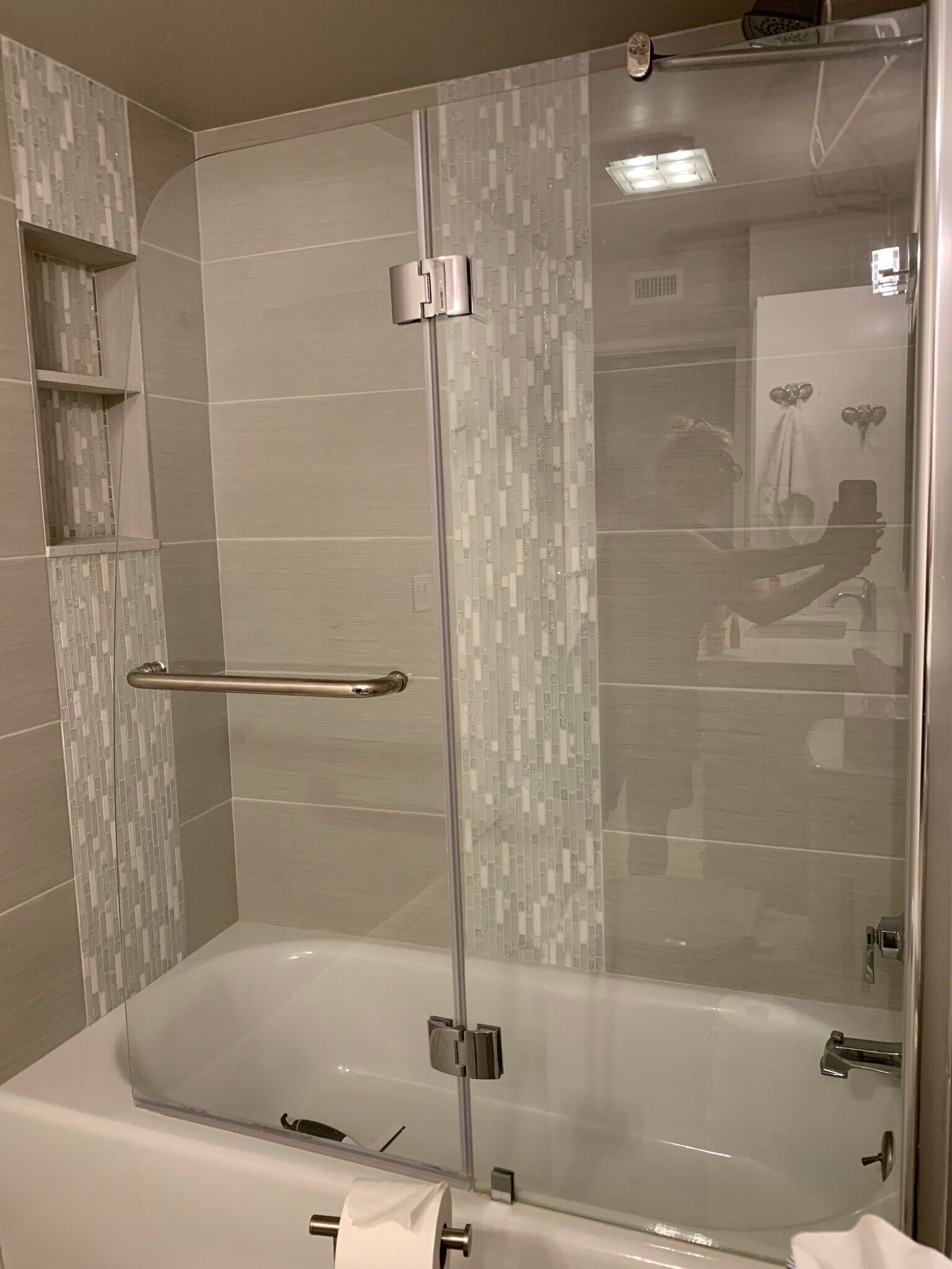 Guest Bath - 1950 S Palm Canyon Dr