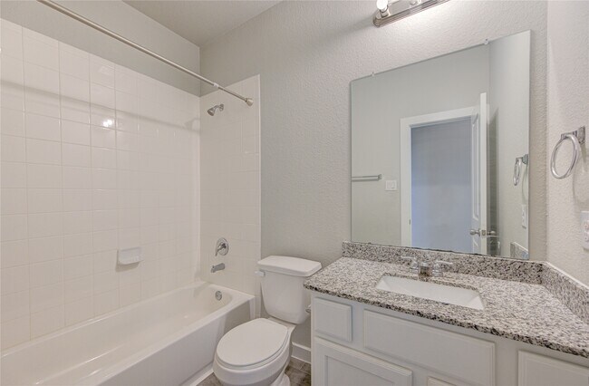 Building Photo - 20807 Shawbrook Dr