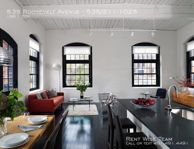 Building Photo - 535 Roosevelt Ave