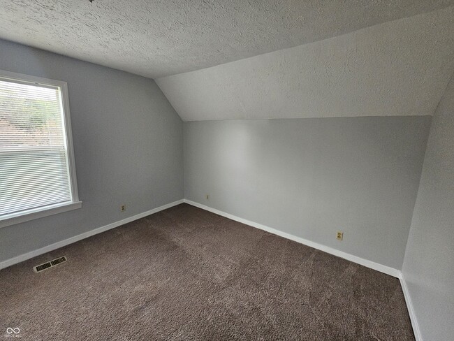 Building Photo - 33 Miley Ave