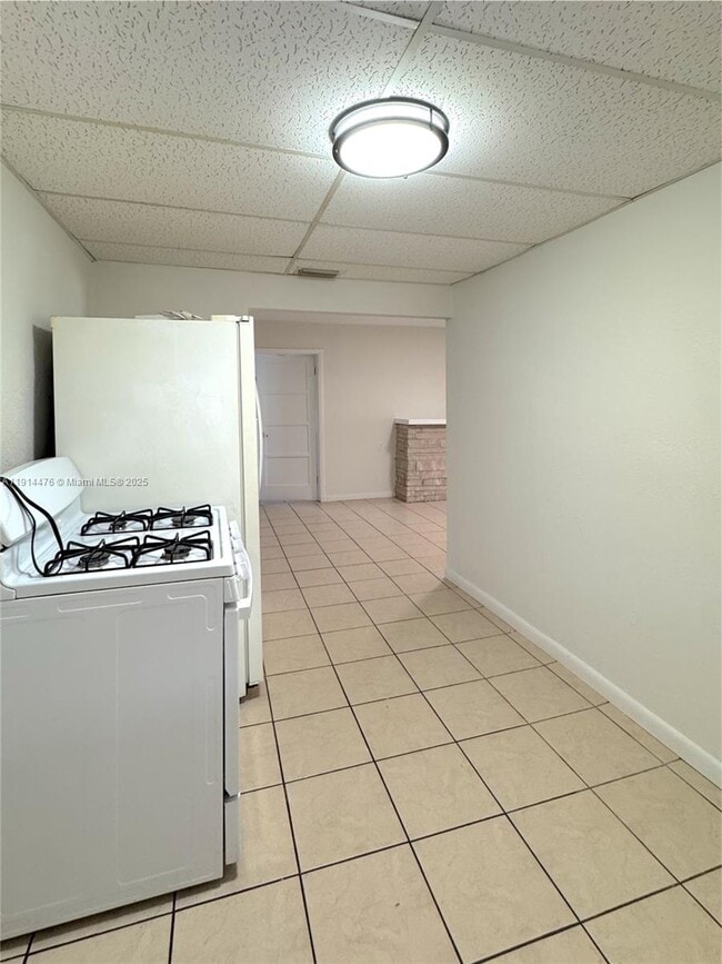 Building Photo - 2225 Taylor St