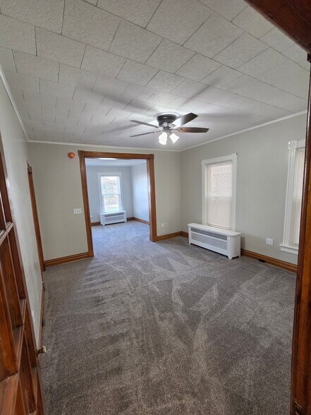 Building Photo - 58 Rensselaer Ave