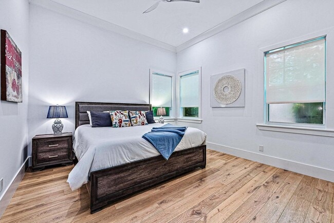 Building Photo - 2500 Estates Dr