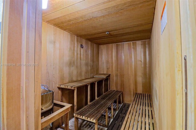 Building Photo - 1650 Presidential Way