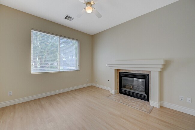 Building Photo - 89 Dollar Pointe Ave