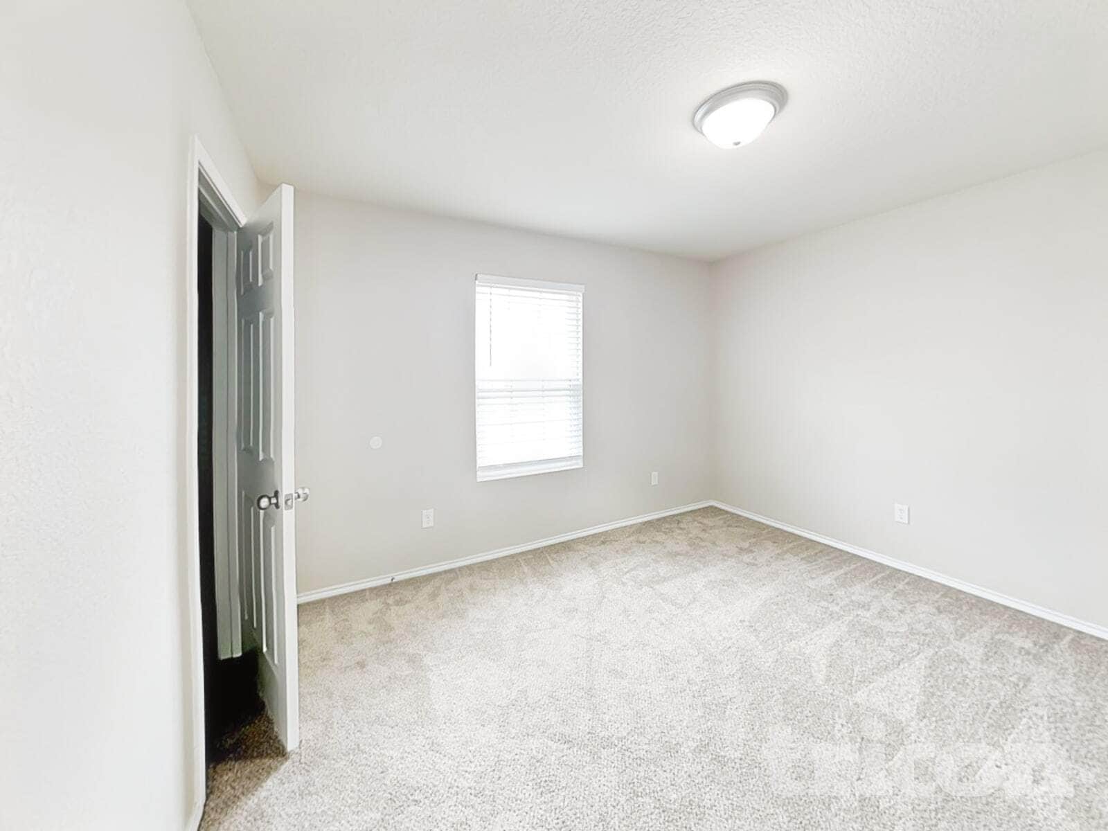 Building Photo - 10607 Noble Canyon