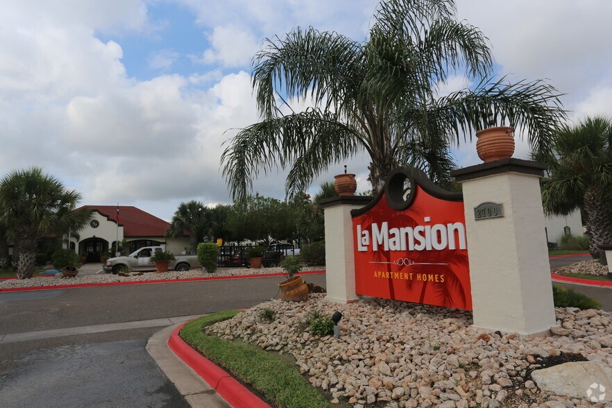 La Mansion Luxury Apartment Homes Brownsville Tx Finder