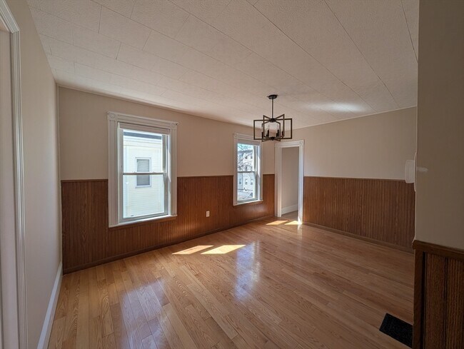 Building Photo - 20 Fairmount St