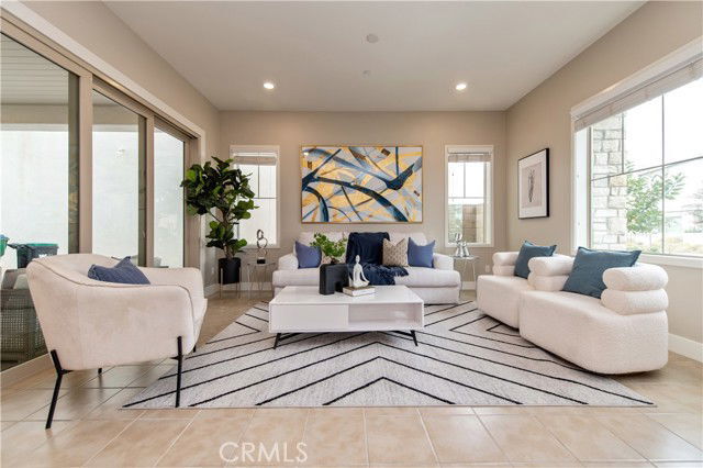 Building Photo - 158 Scale