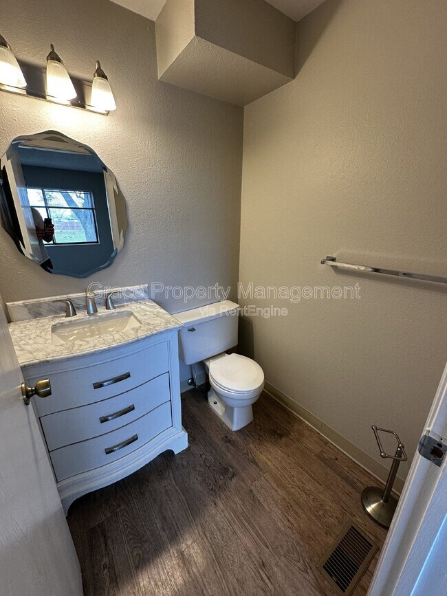 Building Photo - 2740 W 86th Ave