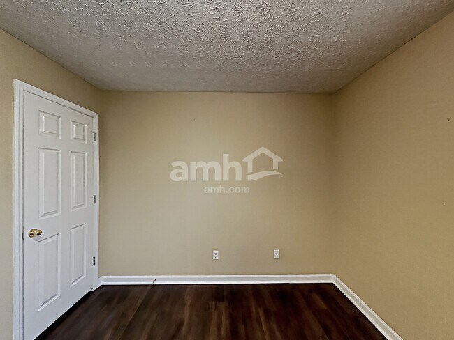 Building Photo - 322 Karlee Drive