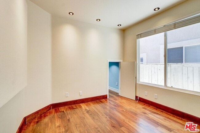 Building Photo - 3145 White Cedar Pl