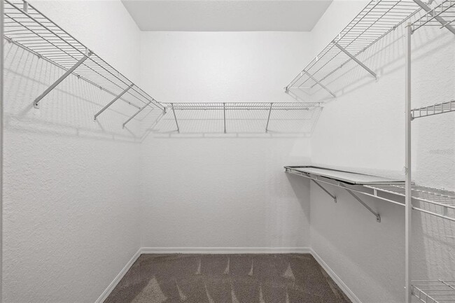 Building Photo - 5513 Legacy Crescent Pl