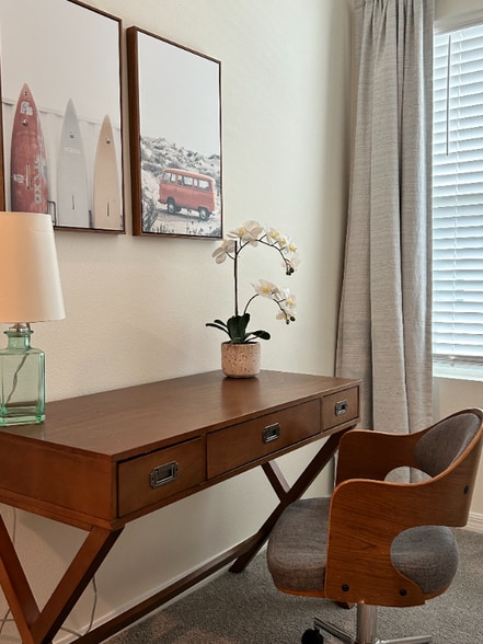 Building Photo - 966 Lido Dr