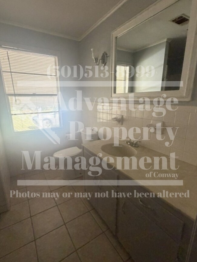 Building Photo - 2824 Raymar Rd