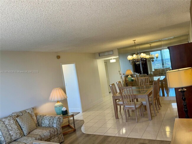 Building Photo - 600 Three Islands Blvd