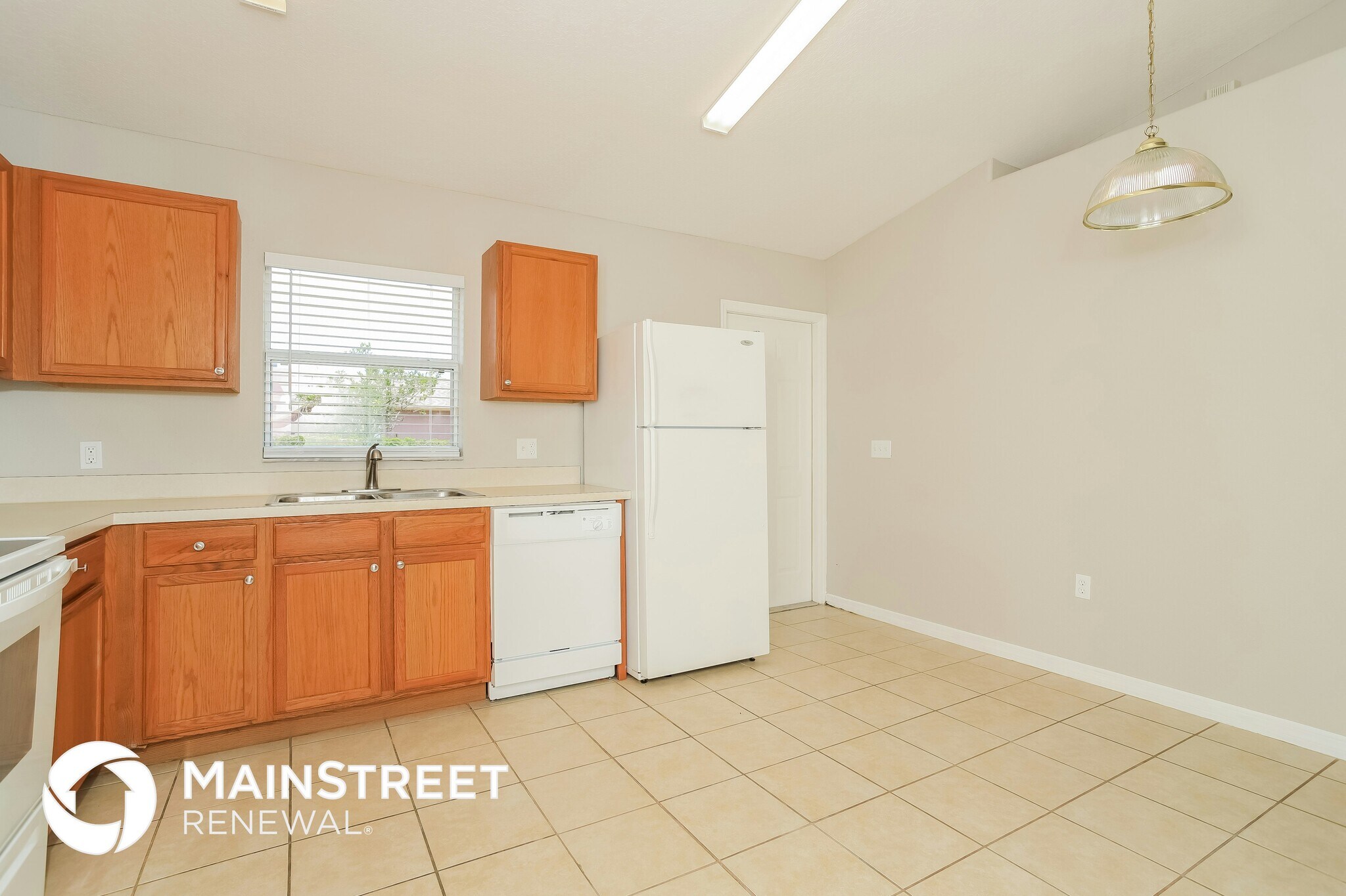 Building Photo - 350 Lauderdale Ct