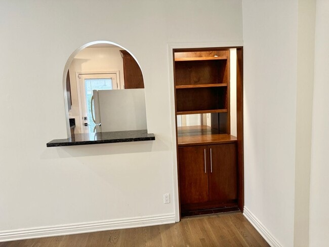 Building Photo - 8343 DUNBARTON - SHORT TERM LEASES AVAILABLE , NEWER*4 BD*3BA*TOWNHOME*PRIVATE YARD*WASHER/DRYER*